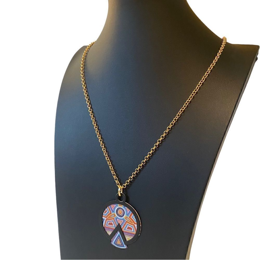 NDE Collection Abstract Multi-Colored Lightweight Pendant on Long Chain. - Picture 2 of 7